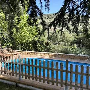 El Manchon Del Cortijuelo Benalua de Las Villas